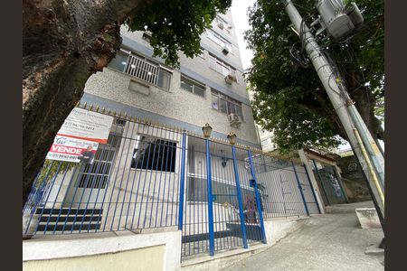 Apartamento à venda com 72m², 2 quartos e 1 vaga