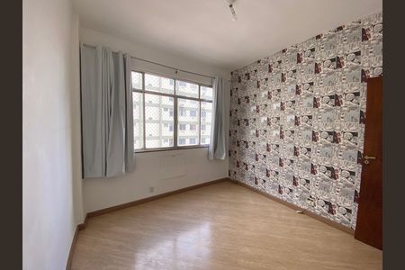Apartamento à venda com 72m², 2 quartos e 1 vaga