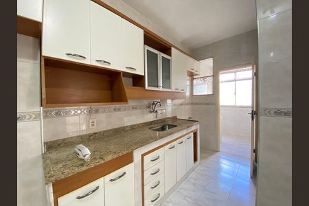 Apartamento à venda com 72m², 2 quartos e 1 vaga