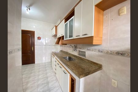 Apartamento à venda com 72m², 2 quartos e 1 vaga
