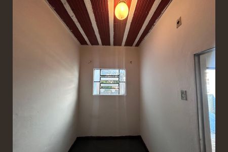 Casa para alugar com 2 quartos, 60m² em Glória, Belo Horizonte