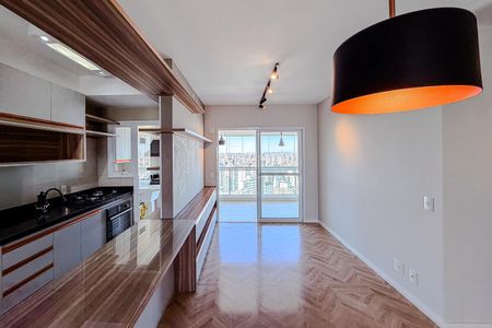 Sala de apartamento para alugar com 2 quartos, 74m² em Aclimação, São Paulo