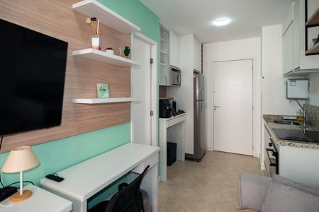 Apartamento à venda com 25m², 1 quarto e sem vaga Apartamento à venda com 25m², 1 quarto e sem vagaSala / Cozinha