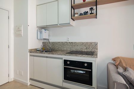 Sala / Cozinha de apartamento para alugar com 1 quarto, 25m² em Paraíso, São Paulo