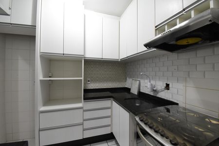 Apartamento para alugar com 57m², 3 quartos e 1 vagaCozinha