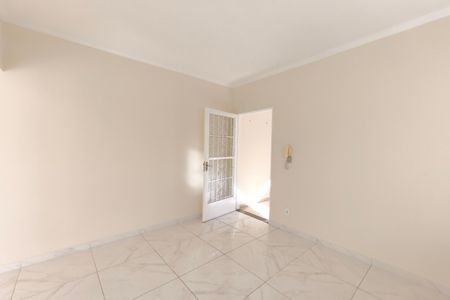 Casa para alugar com 60m², 1 quarto e 1 vaga Casa para alugar com 60m², 1 quarto e 1 vagaSala