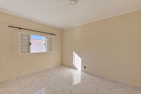Casa para alugar com 60m², 1 quarto e 1 vaga Casa para alugar com 60m², 1 quarto e 1 vagaQuarto