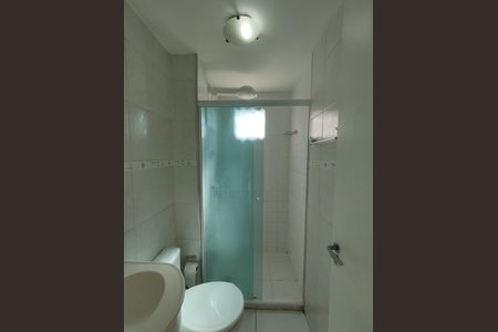 Banheiro - torneira de apartamento para alugar com 2 quartos, 48m² em Jardim Previdencia, São Paulo