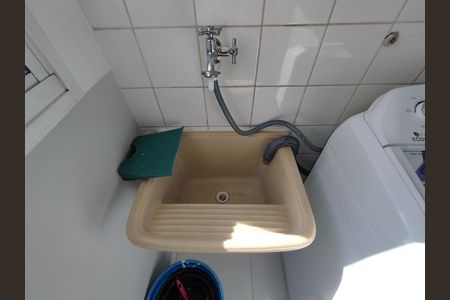 Área de Serviço de apartamento para alugar com 2 quartos, 48m² em Jardim Previdencia, São Paulo