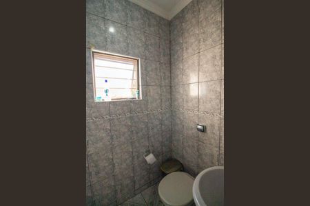 Casa para alugar com 302m², 3 quartos e 2 vagas Casa para alugar com 302m², 3 quartos e 2 vagasLavabo