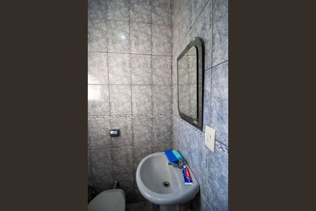 Casa para alugar com 302m², 3 quartos e 2 vagas Casa para alugar com 302m², 3 quartos e 2 vagasLavabo