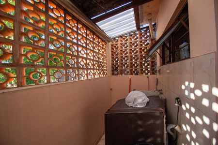 Área de Serviço de casa para alugar com 3 quartos, 302m² em Vila Fiori, Sorocaba