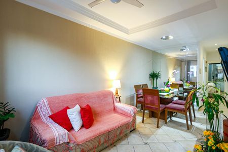Casa de condomínio para alugar com 200m², 3 quartos e 2 vagas