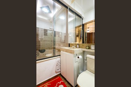 Casa de condomínio para alugar com 200m², 3 quartos e 2 vagas