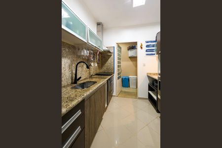 Casa de condomínio para alugar com 200m², 3 quartos e 2 vagas