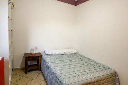 Casa de condomínio para alugar com 200m², 3 quartos e 2 vagas