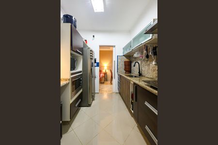 Casa de condomínio para alugar com 200m², 3 quartos e 2 vagas