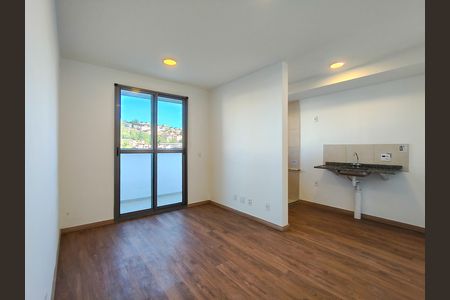 Apartamento para alugar com 2 quartos, 55m² em Santo Cristo, Rio de Janeiro