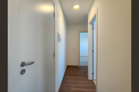 Apartamento para alugar com 55m², 2 quartos e sem vaga Apartamento para alugar com 55m², 2 quartos e sem vagaCorredor