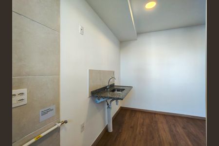 Apartamento para alugar com 55m², 2 quartos e sem vaga Apartamento para alugar com 55m², 2 quartos e sem vagaCozinha e Área de Serviço