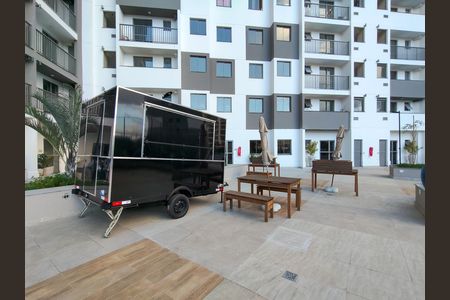 Apartamento para alugar com 55m², 2 quartos e sem vaga Apartamento para alugar com 55m², 2 quartos e sem vagaFood Truck
