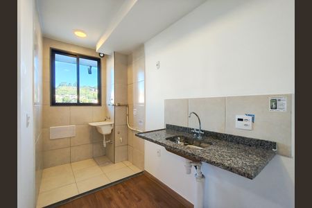 Apartamento para alugar com 55m², 2 quartos e sem vaga Apartamento para alugar com 55m², 2 quartos e sem vagaCozinha e Área de Serviço