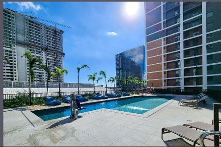 Área comum - Piscina de apartamento para alugar com 2 quartos, 55m² em Santo Cristo, Rio de Janeiro