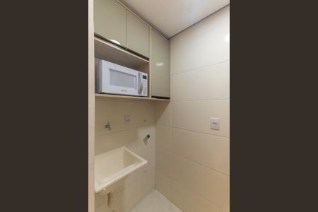 Cozinha e Área de Serviço de apartamento para alugar com 1 quarto, 28m² em Penha de França, São Paulo