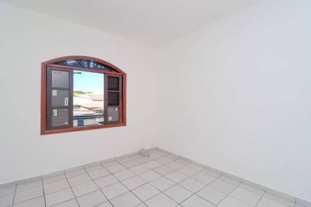 Casa à venda com 102m², 2 quartos e 1 vagaQuarto 2