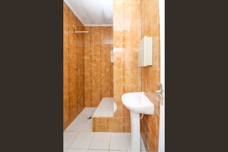 Casa à venda com 102m², 2 quartos e 1 vagaBanheiro 