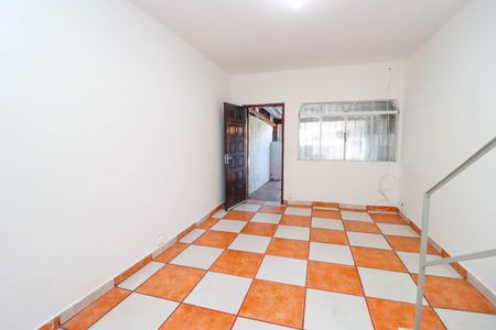 Casa à venda com 102m², 2 quartos e 1 vagaSala 