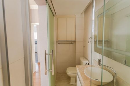 Apartamento para alugar com 118m², 3 quartos e 1 vaga Apartamento para alugar com 118m², 3 quartos e 1 vagaBanheiro da Suíte