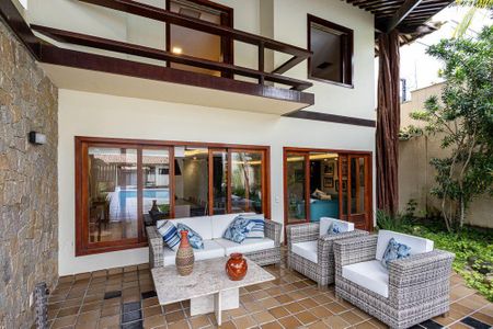 Casa à venda com 5 quartos, 659m² em Itacoatiara, Niterói
