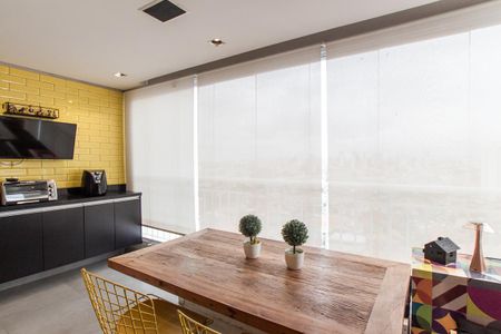 Sala - Varanda de apartamento para alugar com 1 quarto, 59m² em Vila Paiva, São Paulo
