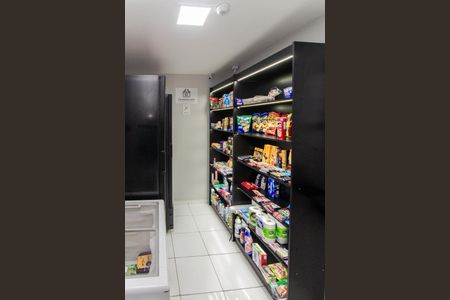 Área comum - Mercado  de apartamento para alugar com 1 quarto, 59m² em Vila Paiva, São Paulo