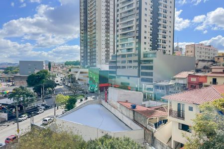 Apartamento à venda com 58m², 2 quartos e 1 vaga Apartamento à venda com 58m², 2 quartos e 1 vagaVista