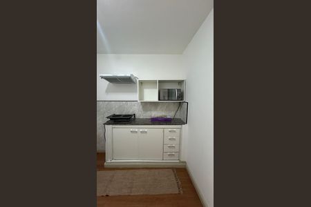 Cozinha de apartamento para alugar com 1 quarto, 29m² em Santo Amaro, São Paulo