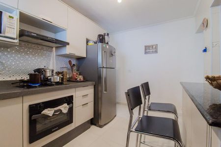 Casa para alugar com 80m², 2 quartos e 1 vaga Casa para alugar com 80m², 2 quartos e 1 vagaCozinha
