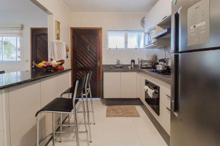 Cozinha de casa para alugar com 2 quartos, 80m² em Vila Falchi, Mauá