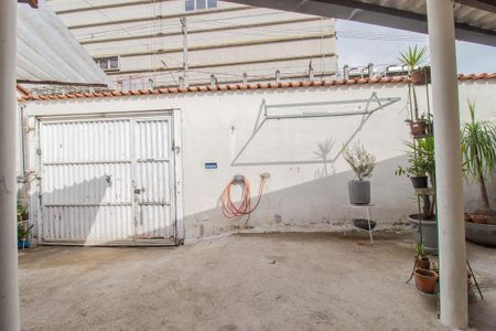 Quintal/Garagem de casa para alugar com 2 quartos, 80m² em Vila Falchi, Mauá