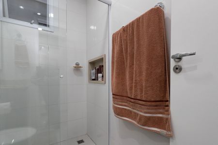 Banheiro  de apartamento para alugar com 1 quarto, 50m² em Vila Guilherme, São Paulo