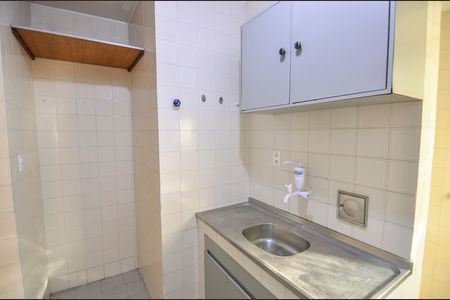 Apartamento para alugar com 49m², 2 quartos e sem vaga Apartamento para alugar com 49m², 2 quartos e sem vagaCozinha