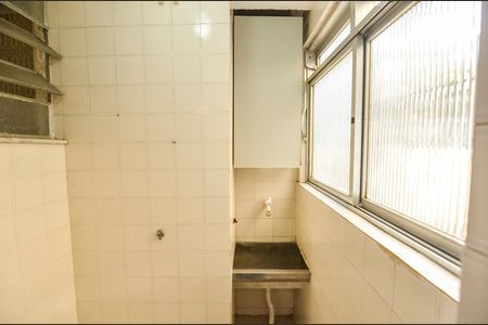 Apartamento para alugar com 49m², 2 quartos e sem vaga Apartamento para alugar com 49m², 2 quartos e sem vagaÁrea de Serviço