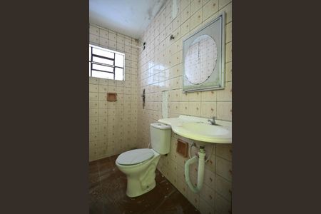 Banheiro de casa para alugar com 3 quartos, 125m² em Jardim D’abril, São Paulo