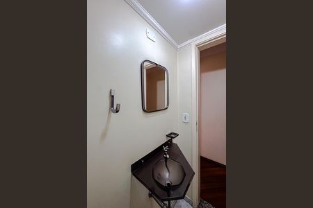 Apartamento para alugar com 90m², 3 quartos e 2 vagas Apartamento para alugar com 90m², 3 quartos e 2 vagasBanheiro de serviço