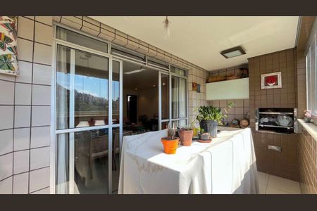 Apartamento à venda com 4 quartos, 125m² em Buritis, Belo Horizonte