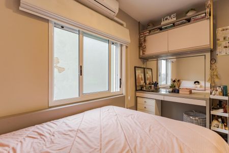 Quarto 1 de apartamento à venda com 3 quartos, 80m² em Cristo Redentor, Porto Alegre