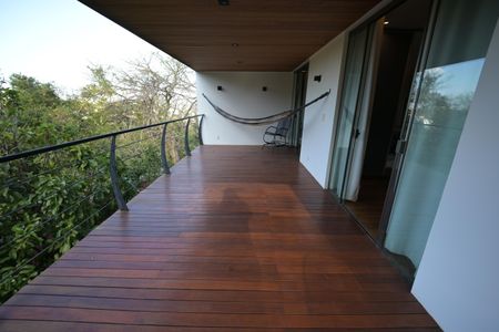 Casa de condomínio à venda com 1600m², 5 quartos e 4 vagas