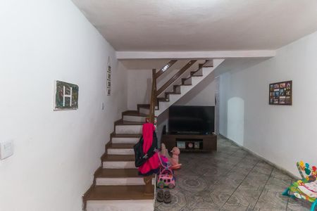 Casa para alugar com 2 quartos, 173m² em Jardim Santa Helena, Poá