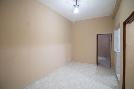 Casa para alugar com 50m², 1 quarto e 1 vaga Casa para alugar com 50m², 1 quarto e 1 vagaSALA